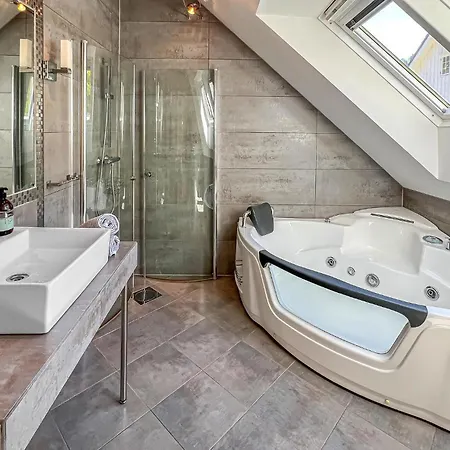 Cozy In With House Sea View *